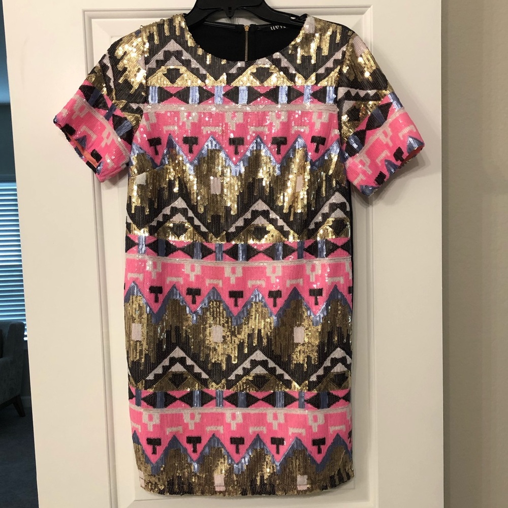Llove Sequin Dress
